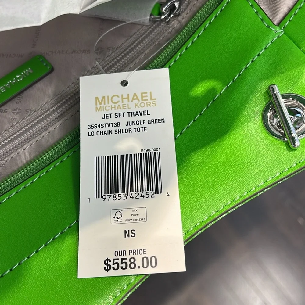 Michael Kors Jet Set Large Signature Logo Chain Shoulder Tote Bag
Jungle Green - Picture 10 of 16